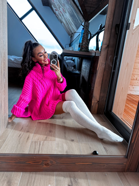 ELYNDI extended wool sweater - bright pink PRE-ORDER